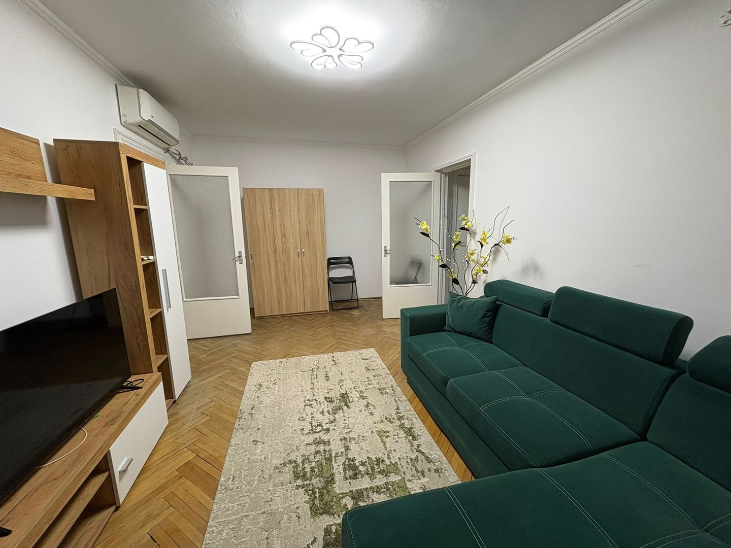 AP. 2 CAMERE PIATA SUDULUI, DOG-FRIENDLY, MODERN, METROU 14 MINUTE - Poză 3