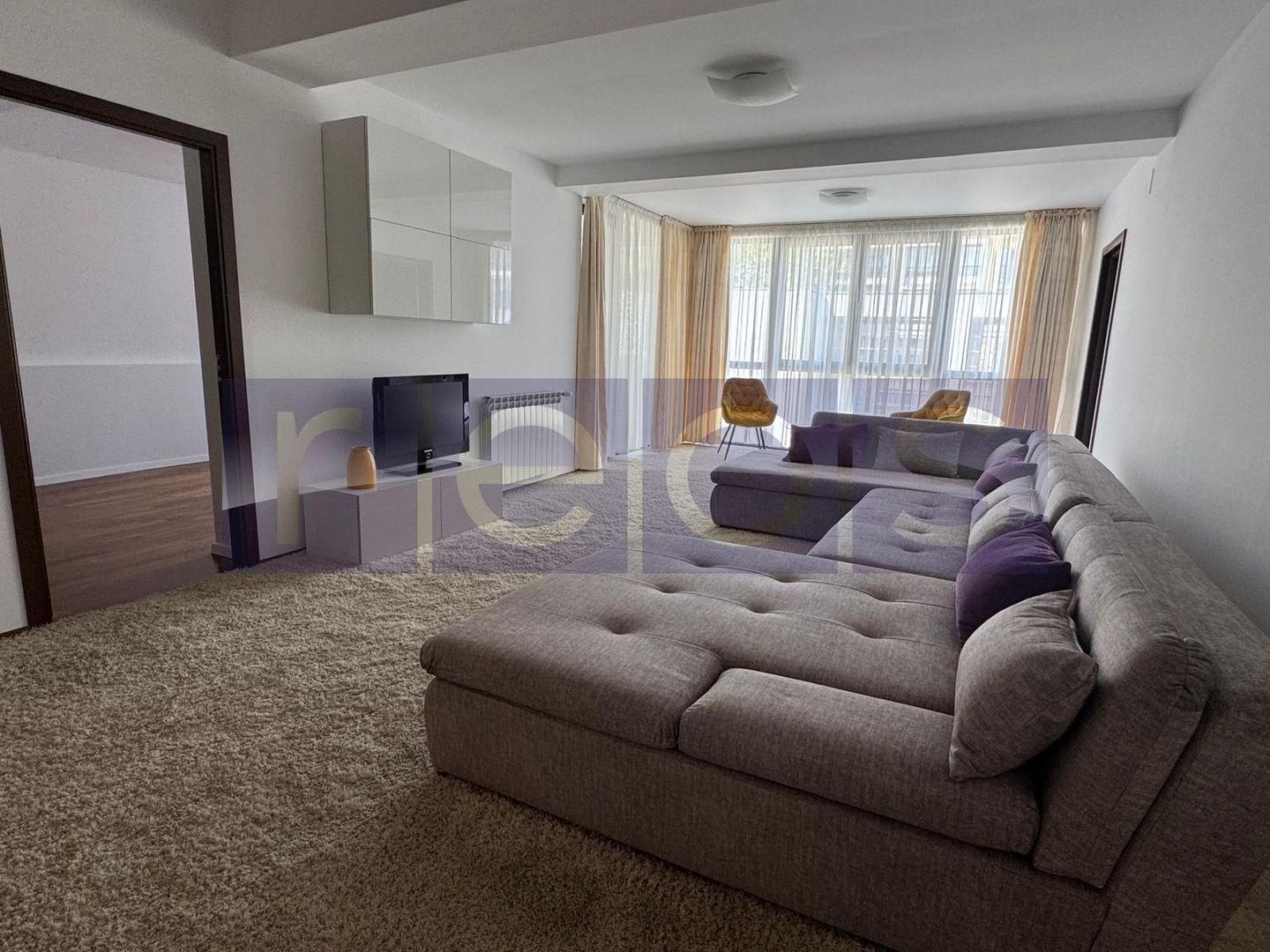 INCHIRIERE 3 CAMERE | 140 MP | ETAJ 2/3 | ZONA HERASTRAU | PARCARE SI BOXA - Poză 1