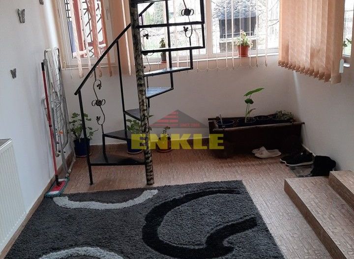 Casa 5 camere, Petru Rares, 530mp teren, 100000 euro negociabil - Poză 5