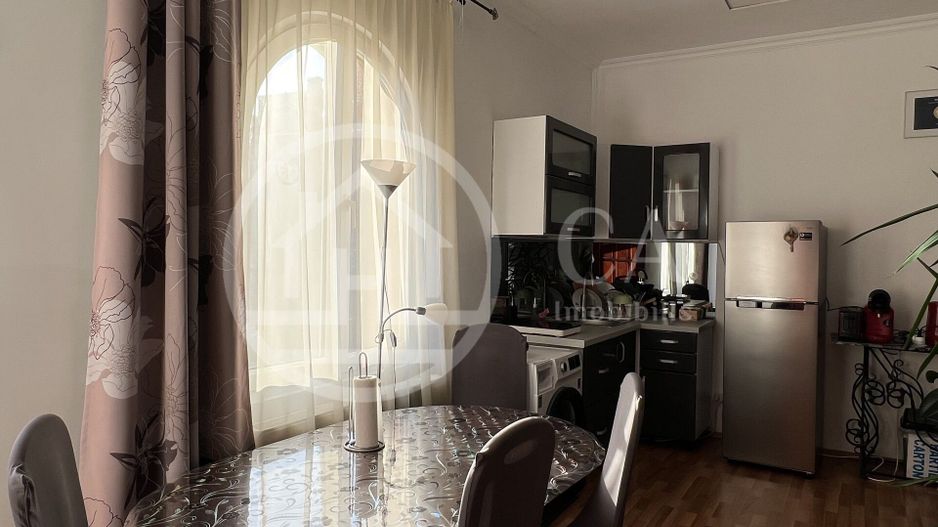 Vila cu 6 camere de inchiriat ultracentral Oradea - Poză 5