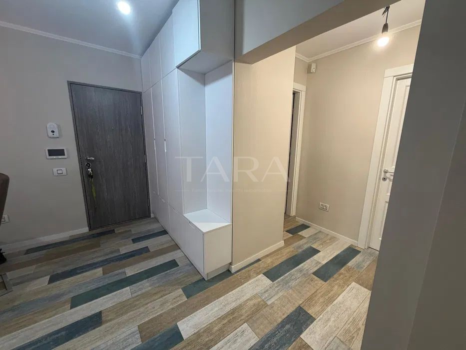 Apartament modern cu 3 camere, garaj și parcare, în zonă liniștită. - Poză 3