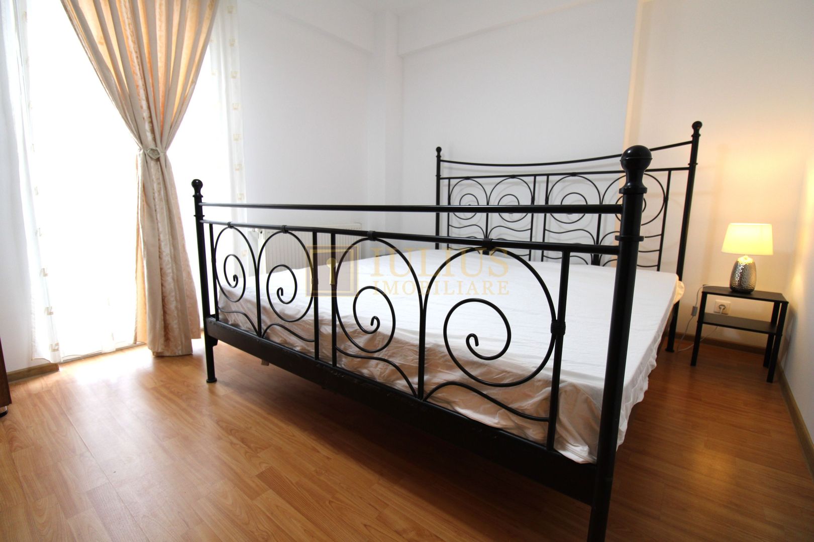 Apartament in zona Lipovei - Poză 7