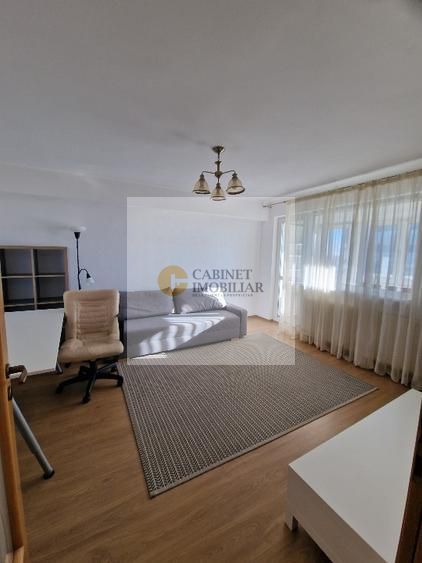 Piata Victoriei | 3 camere | Decomandat | Vedere Panoramica - Poză 2