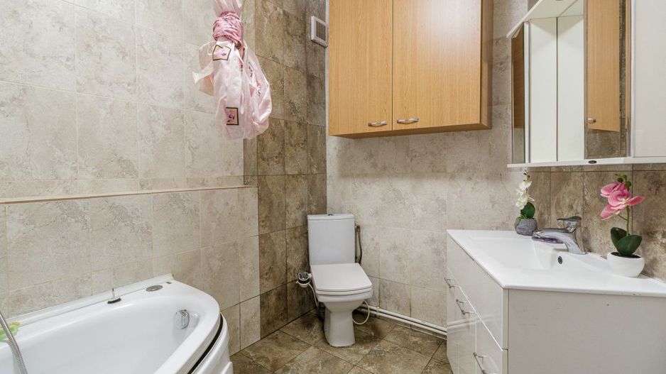 3 camere parter inalt 11 Iunie - Poză 2