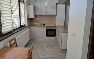 # apartament cu 2 camere Tătărași - Poză 3