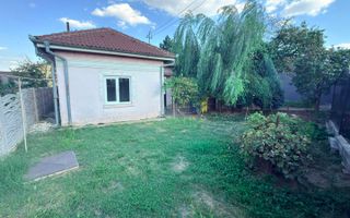 Casa-cu-Teren-Generos-(625 mp)-Panouri-Solare – Bariera-Valcii - Poză 1