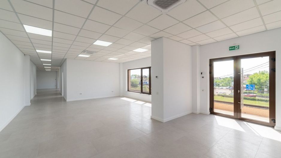 Spațiu comercial generos – 160 mp – poziție premium pe Craiovei! - Poză 7