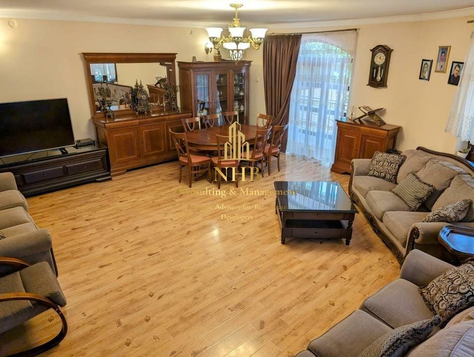 Vila de vanzare 5 camere+curte metrou Bazilescu. Ocazie unica! - Poză 9