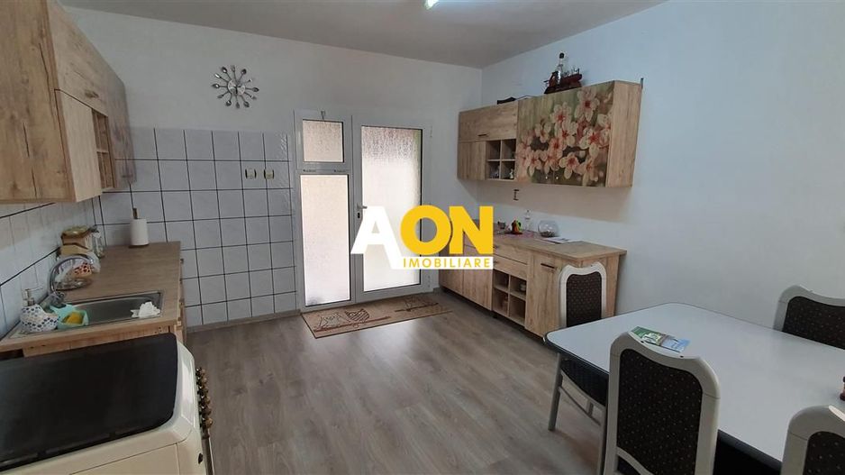 Casa 7 camere D+P+1E+M 800 mp teren zona Schit - Poză 6