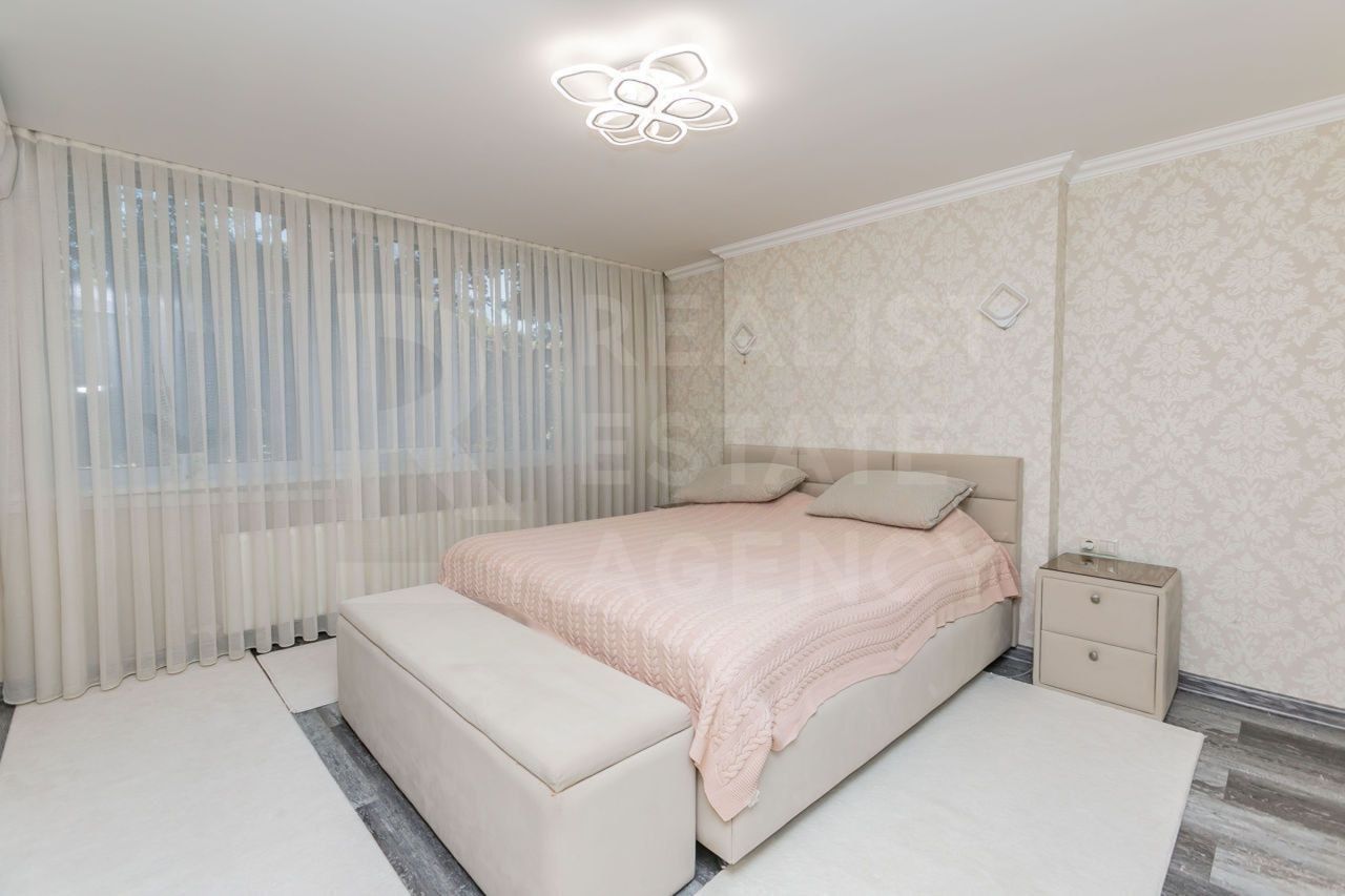 Chirie, apartament, 4 camere, str. Nicolae Titulescu, Botanica - Poză 3