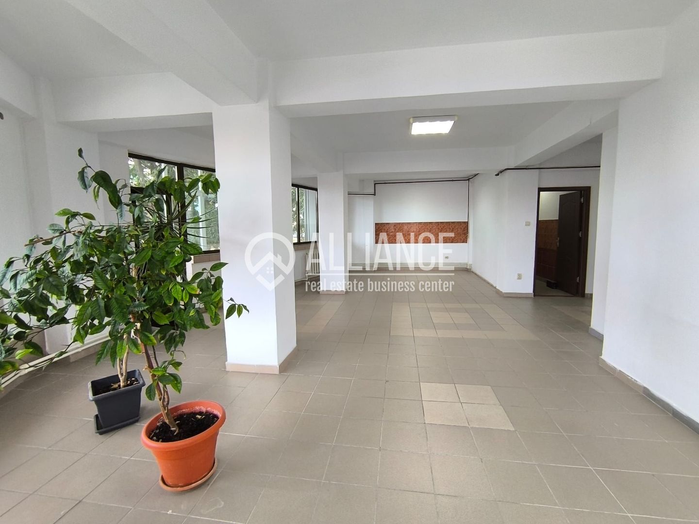 SPITALUL MILITAR (COD03)- Birouri cu suprafata generoasa ! - Poză 6