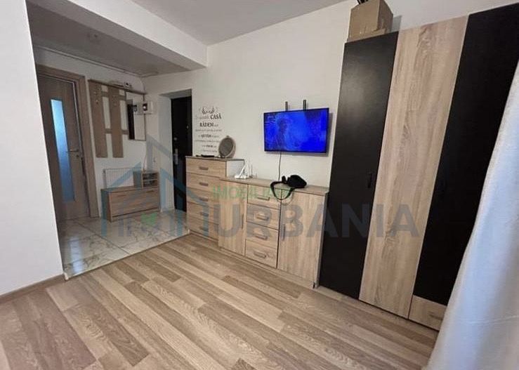 Inchiriez apartament - Poză 1