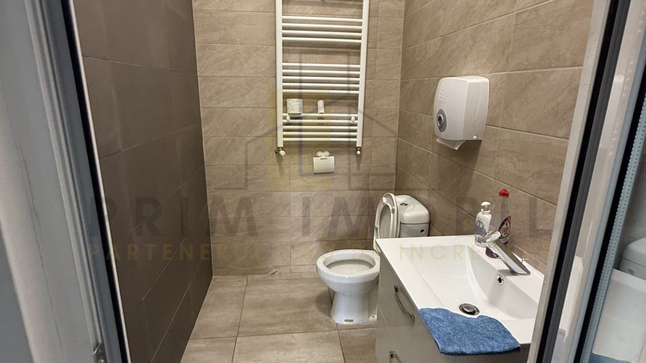 Spatiu comercial 114mp cu parcare - Poză 6
