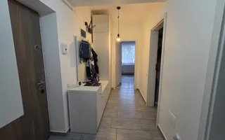 EXCLUSIVITATE 2 CAMERE | MOBILAT UTILAT | 50 MP + CURTE - 120.000€ - Poză 12