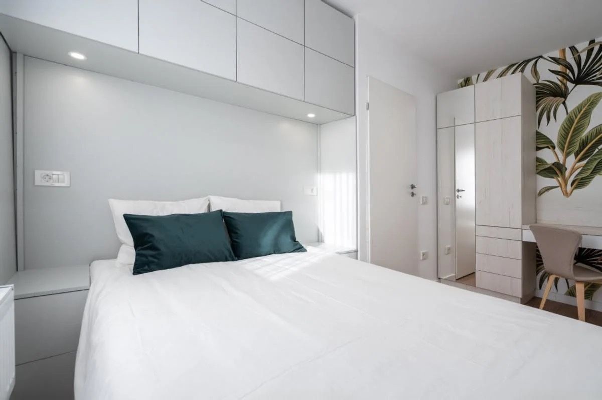 Rent I Spectacular Duplex Apartment with Terrace and Stunning View - Poză 14