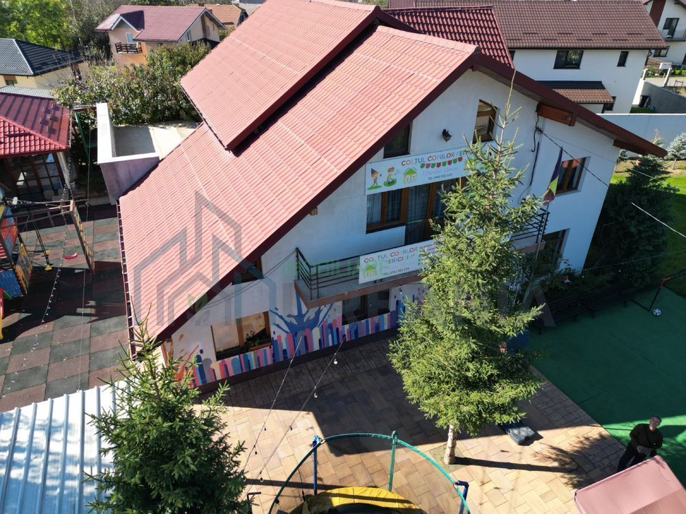 Casă de închiriat în Miroslava, aproape de Family Market - Poză 1