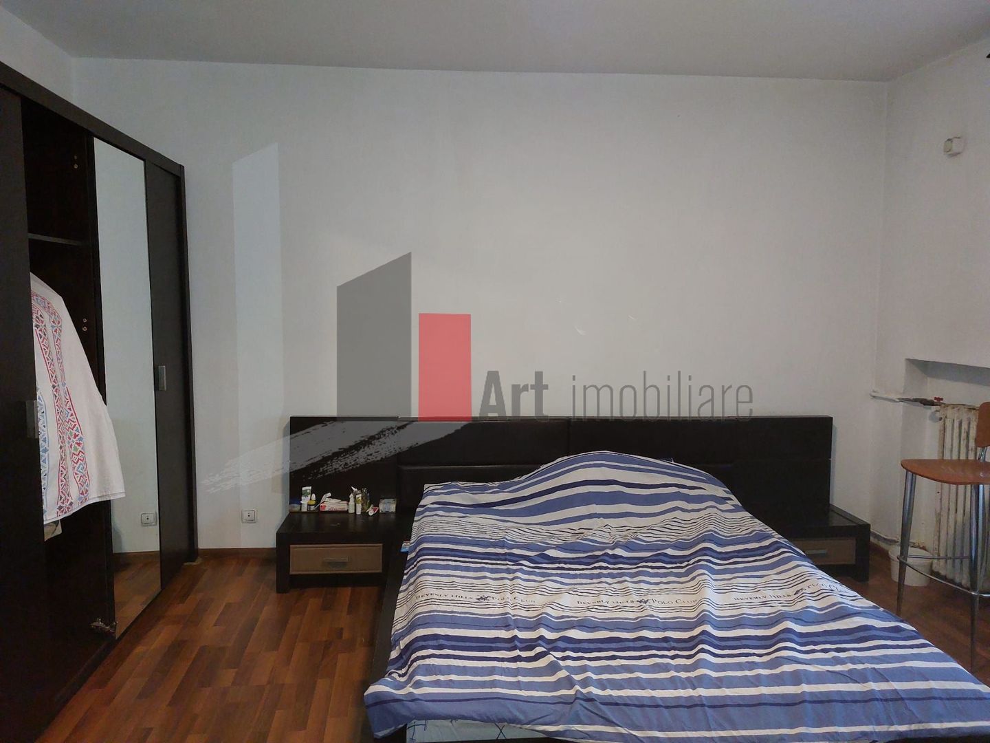 Apartamentul "SUPERMETO", pozitie foarte buna, amenajat - Poză 6