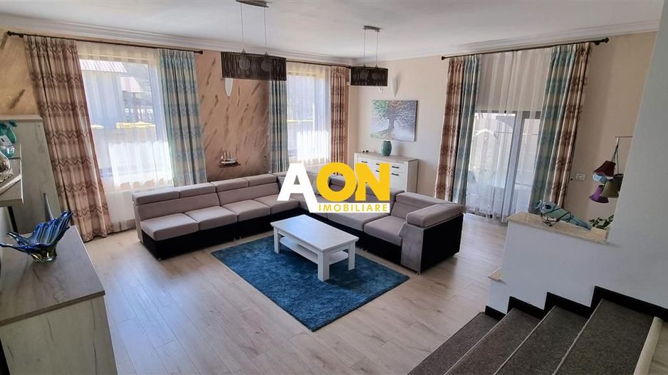 Casa 4 camere finisaje de lux 950 mp teren Com. Ciugud - Poză 4