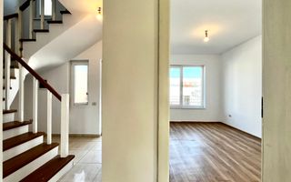 Duplex spațios și luminos | Giroc | Ideal locuință/ birou / grădiniță - Poză 14