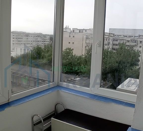 Garsonieră de închiriat în Podul Roș - Palas, Iași, 24 m², mobilată și utilată - Poză 6