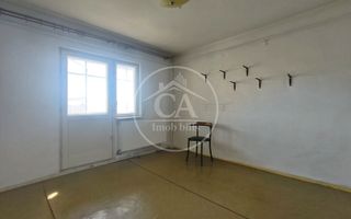 Apartament cu 2 camere de vanzare in Rogerius Oradea - Poză 2