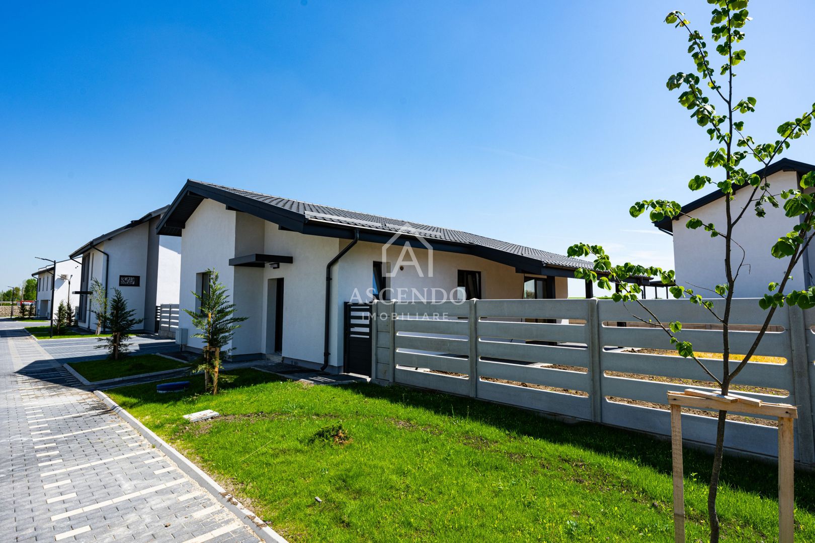Case noi în Măgurele cu grădină proprie, parc privat și finisaje premium - Poză 27