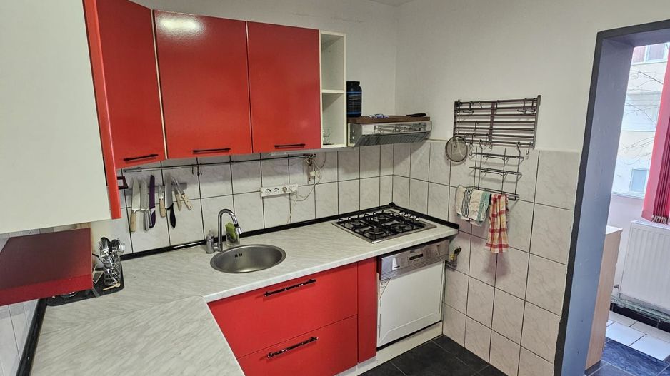 Soarelui-Gen 30 | 3 Camere |  Decomandat | Etaj 1 | 2 Băi | Centrală Proprie - Poză 10