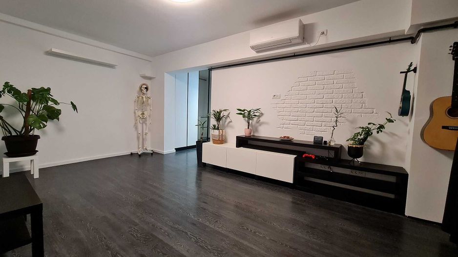 Proprietar Apartament 3 Camere Tineretului lux mobilat utilat parc - Poză 1