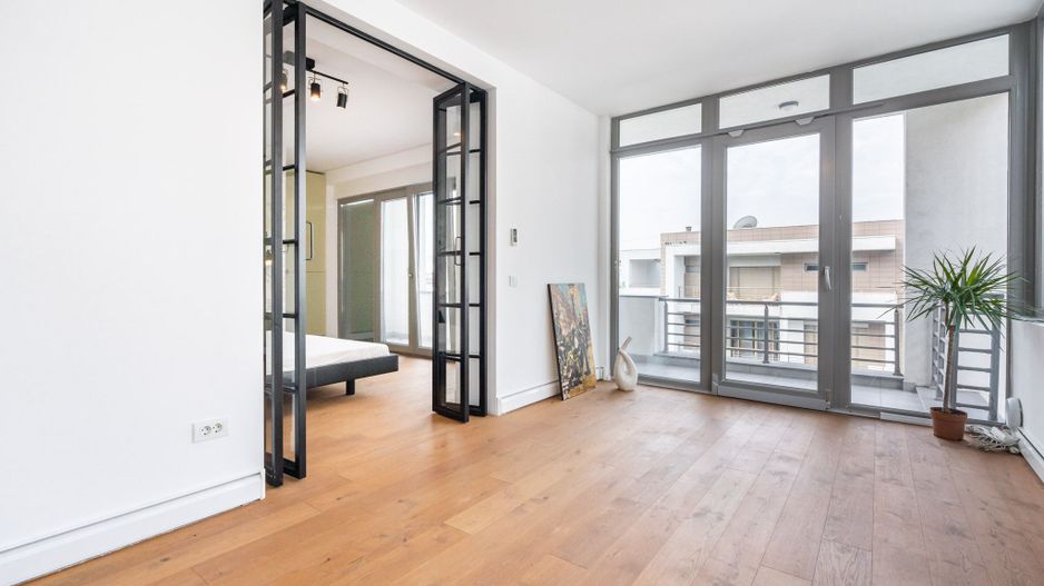 COMISION 0% - Vila eleganta P+2E 380 mp utili, teren 470mp, lac propriu + ponton - Poză 10