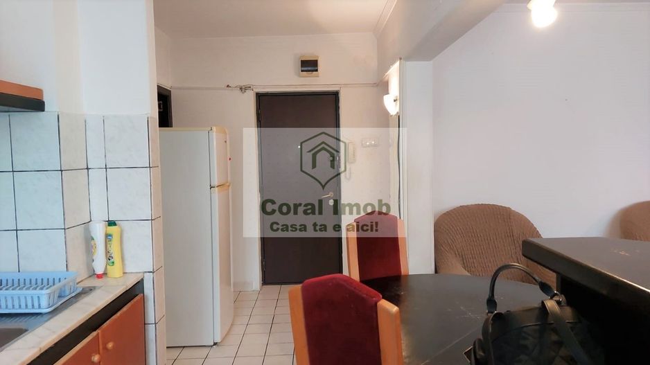 Apartament cu 3 camere decomandate de inchiriat, zona Titan - Poză 11