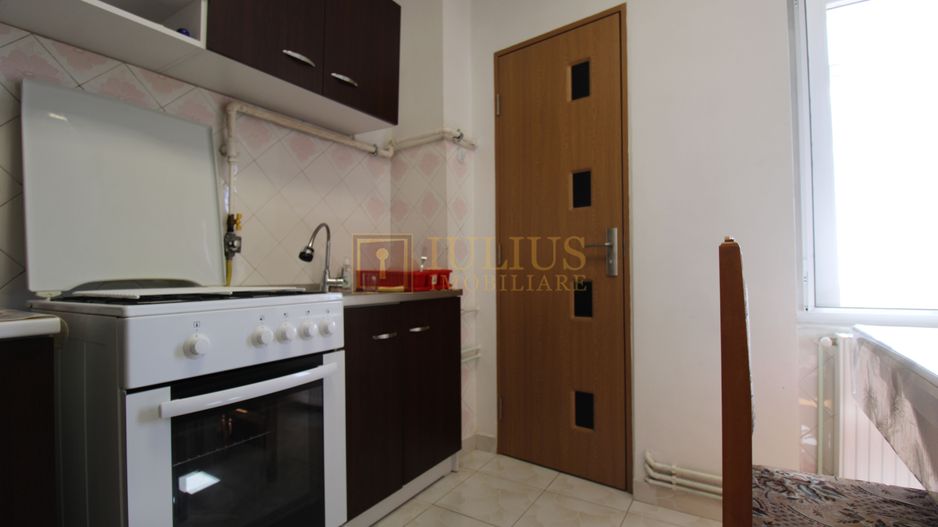 Piata Victoriei, 3 camere, centrala proprie - Poză 7