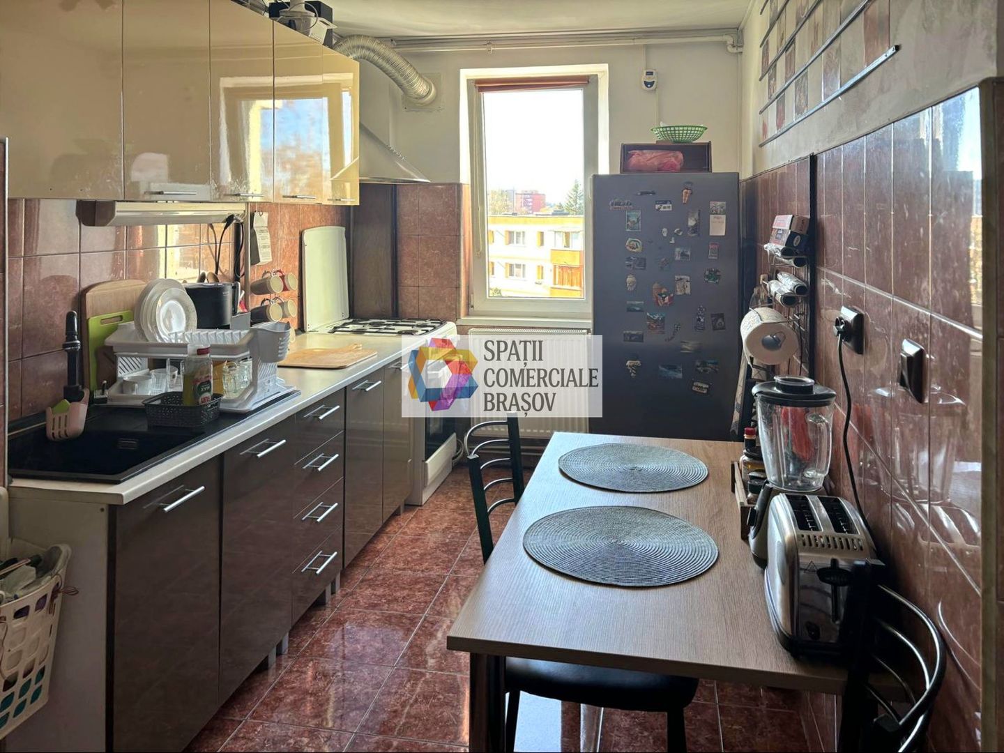 Apartament cu doua camere, zona Astra - Saturn, 50 mp - Poză 10