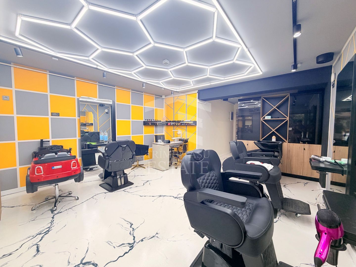 Sp.Comercial / Salon 80 mp+ 4 Parcări | 2 Luni GRATIS | Drum.Ghindari - Poză 1