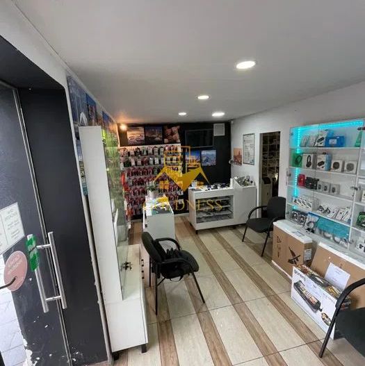 Spațiu comercial 53 mp, vitrină, Platinia, Moților, Semicentral - Poză 2