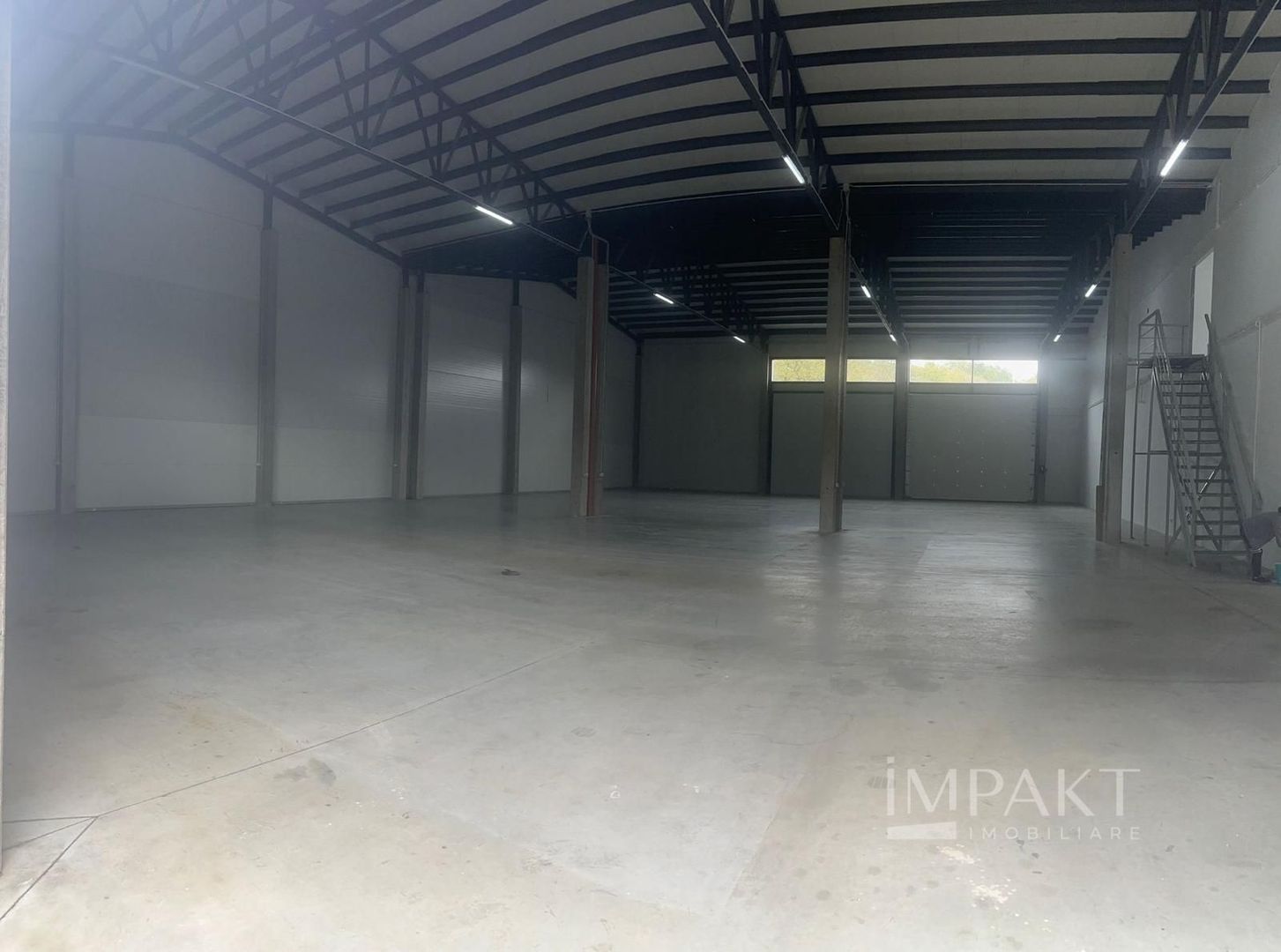 Inchiriere hala/show room/Spatiu comercial Cluj-Baciu - Poză 3