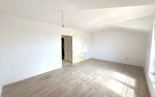 Duplex spațios cu 4 camere si debara |  Mosnita Noua | Sala de Sport - Poză 5