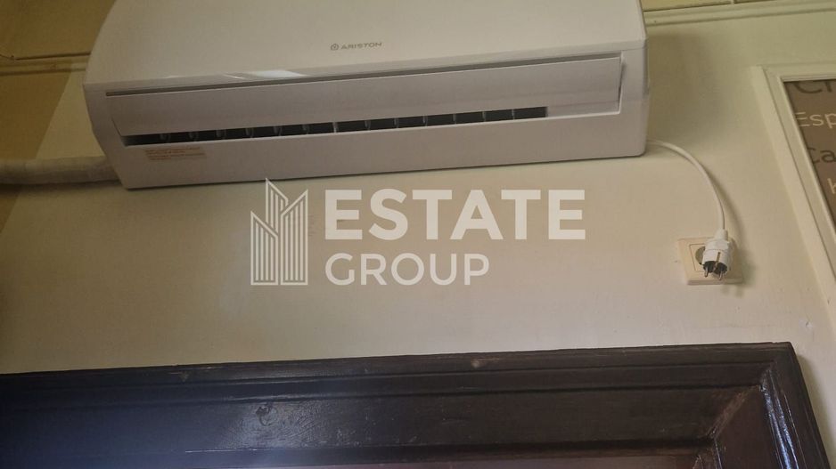 Apartament 2 camere, curte interioara cu loc de parcare - Poză 9