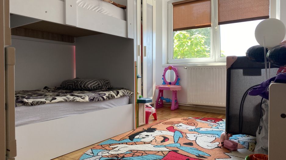 Compartimentare decomandata! Vanzare apartament cu 3 camere-Micro 11 - Poză 6