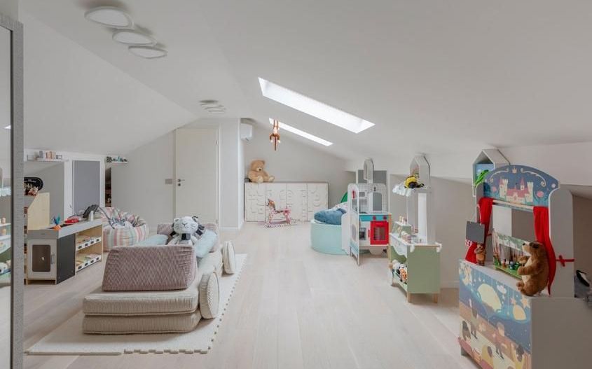 VILA DE LUX | PIPERA | MOBILATA SI UTILATA - Poză 12