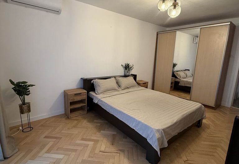 Închiriere 3 camere - Titan-Rotundă - Poză 13