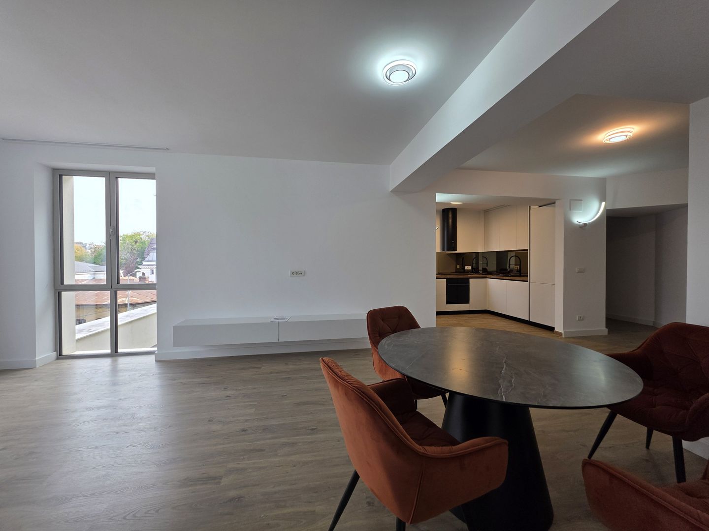 Apartament 3 camere de inchiriat nou în zona Armenească - Universitate - Poză 45