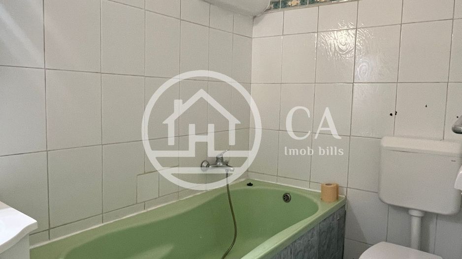 Casă de închiriat cu 3 camere în zona Centrală, Oradea. - Poză 7