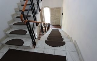 Spațiu birouri 282mp -Ultracentral- 3000 euro/luna+TVA - Poză 8