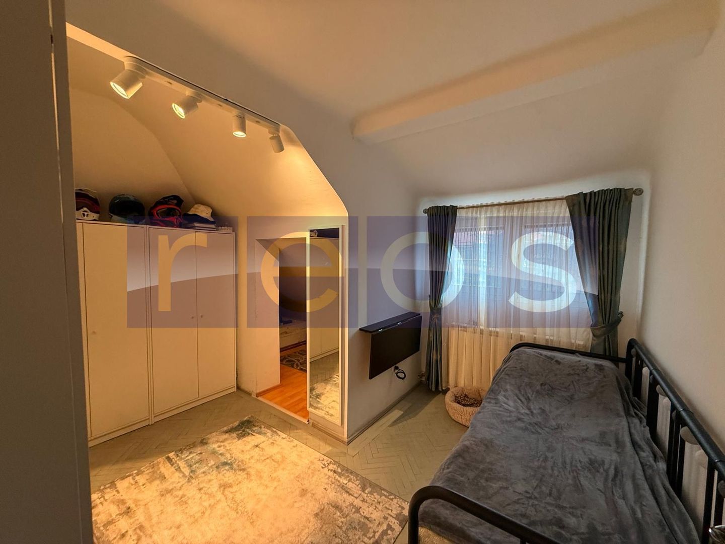 VANZARE 2 CAMERE IN VILA ZONA DOMENII | RENOVAT COMPLET | - Poză 2