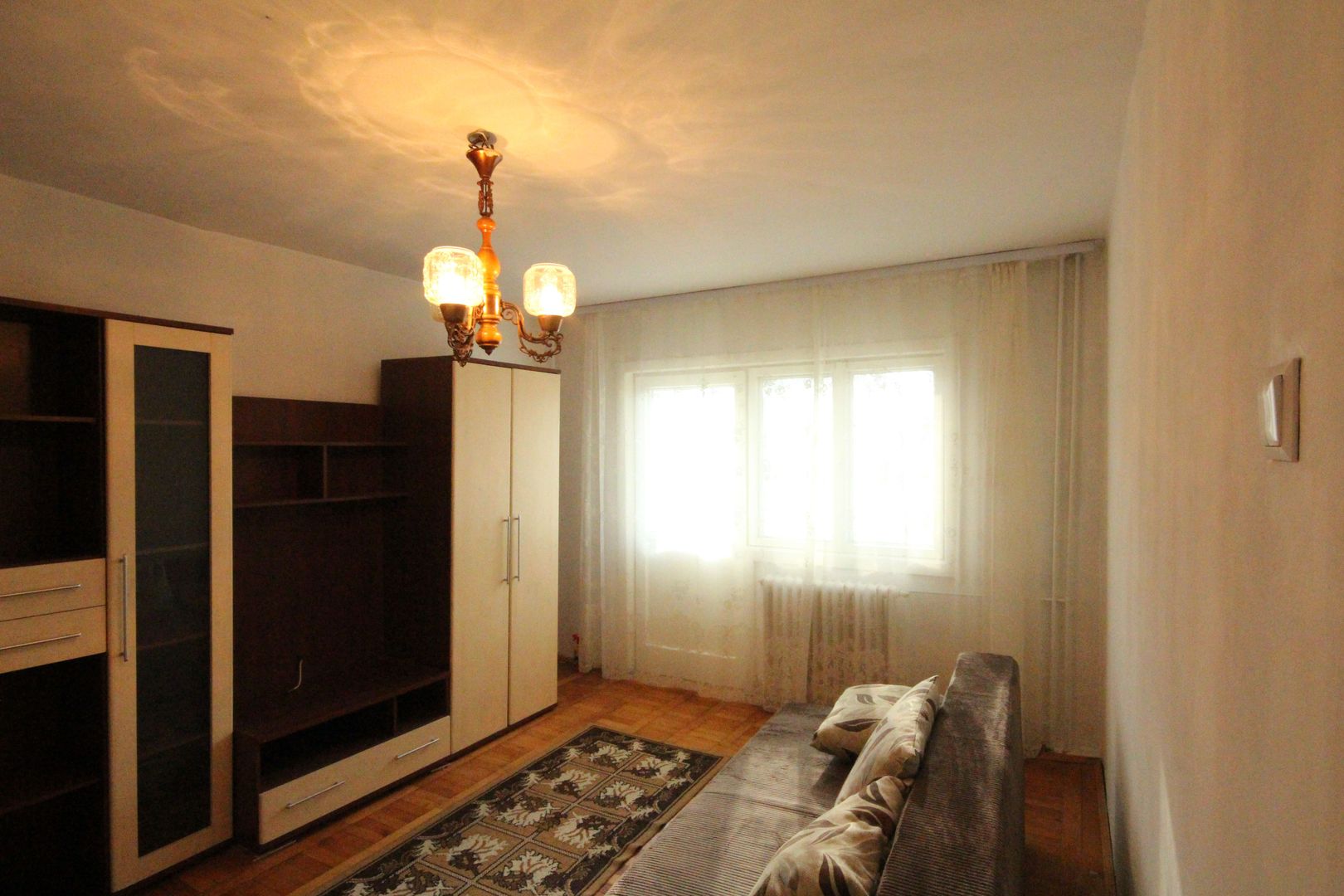 Pozitie avantajoasa - Poză 4