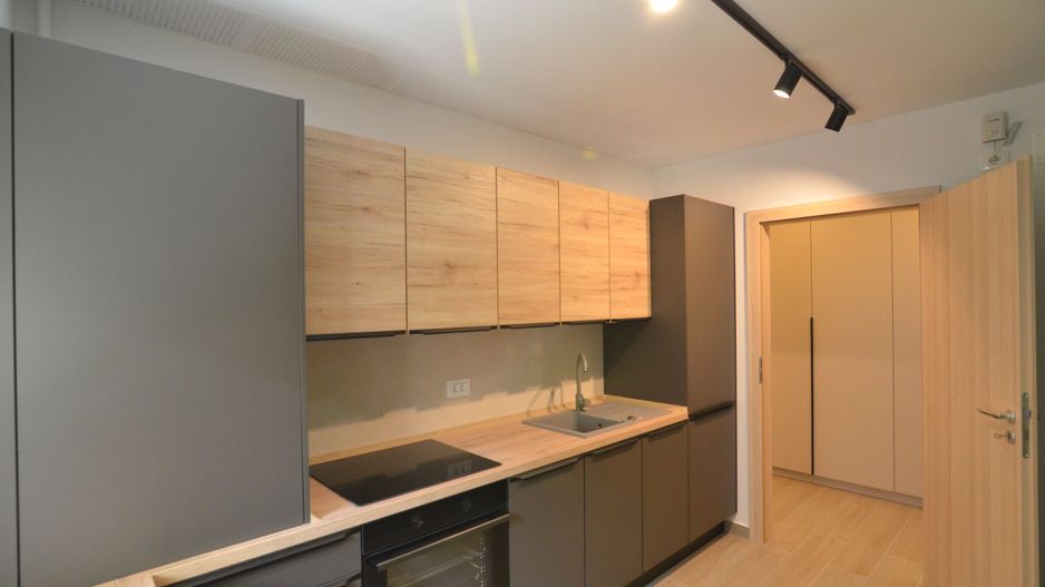 Inchiriere 2 camere cu parcare subterana URBAN PLAZA - Poză 17