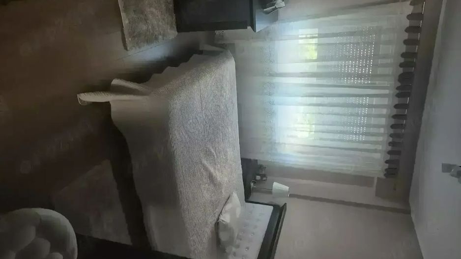 BRASADAS vinde ap 4 cam etaj 1/4 Carpați 2. - Poză 2