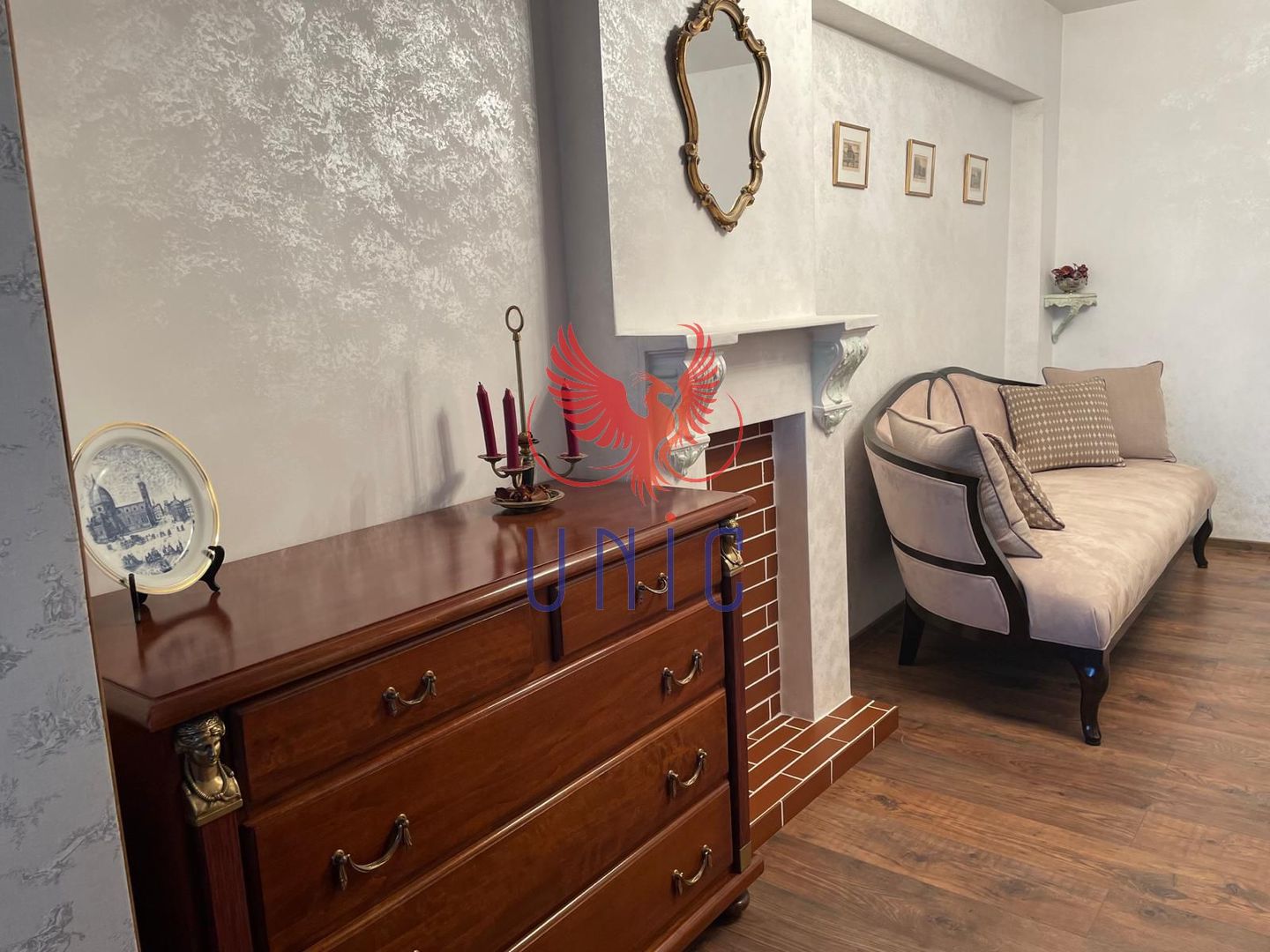 Proprietate deosebita, in inima orasului - Poză 5