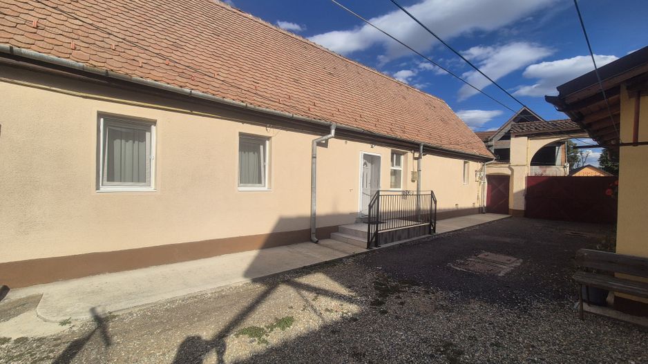 Comision 0 - 🏡 CORP DE CASĂ DE VÂNZARE – CODLEA, STRADA NOUĂ | ZONA A - Poză 1