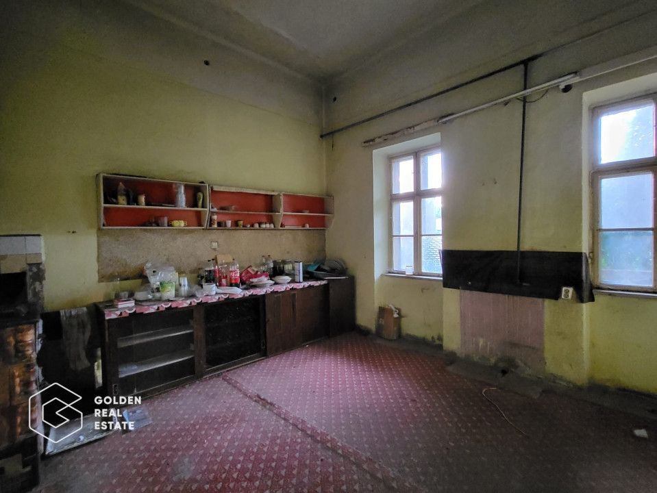 Casa cu teren 1600 mp, Lipova - Poză 5